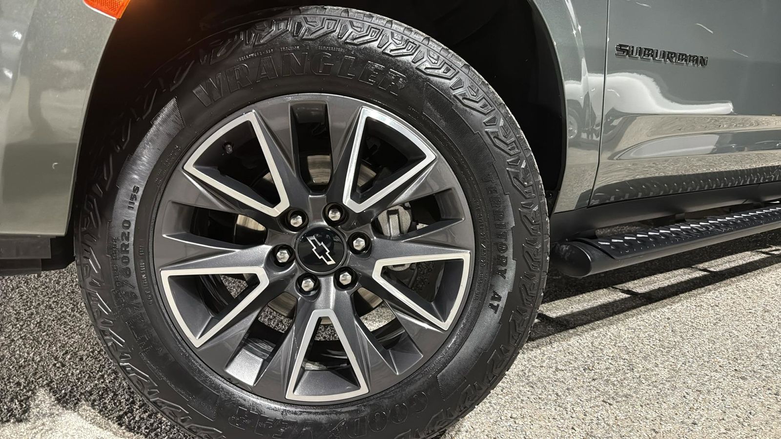 Used Car 2023 Chevrolet Suburban  Z71 For Sale Under $60,000 In Austin, Texas