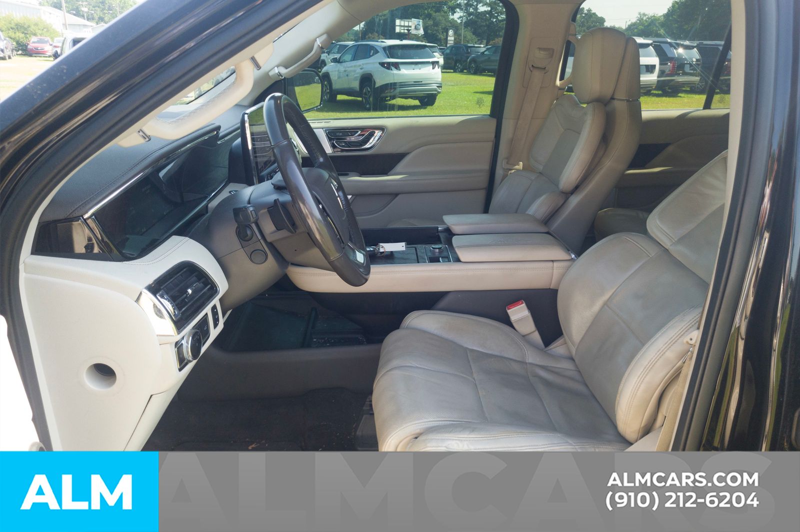 Used 2021 Black Lincoln Reserve image 7