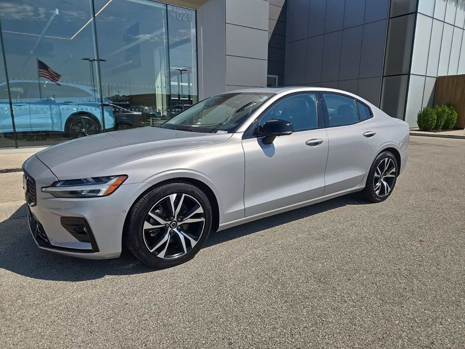 2024 Volvo S60