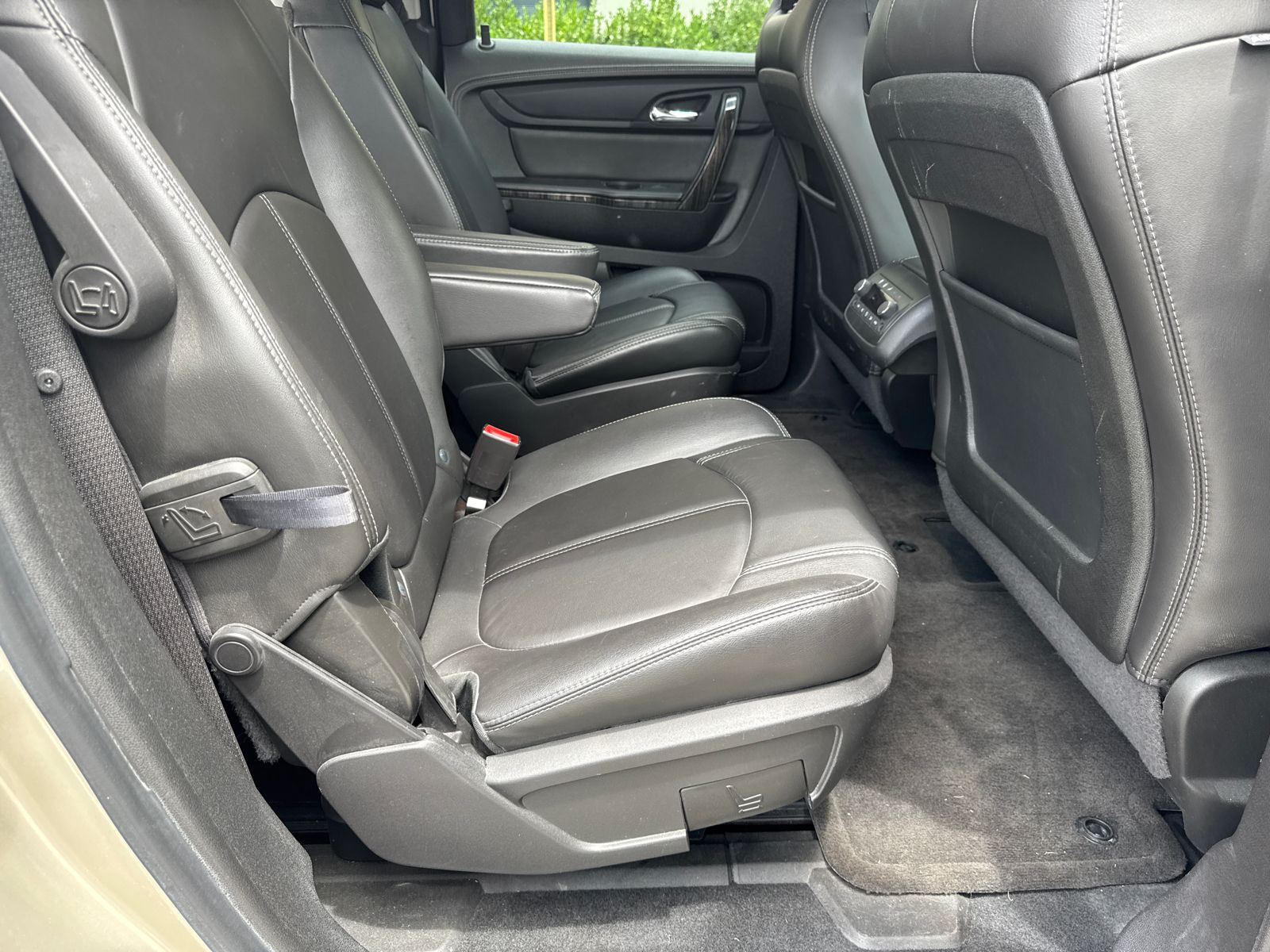 Used 2016 Silver GMC SLT-1 image 15
