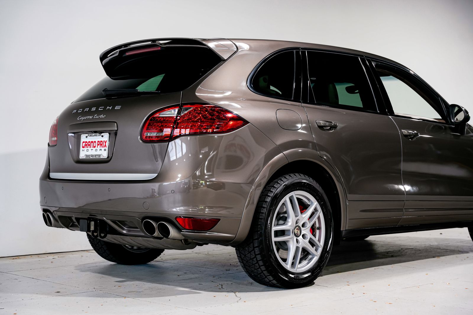 2013 Porsche Cayenne Turbo — photo 45