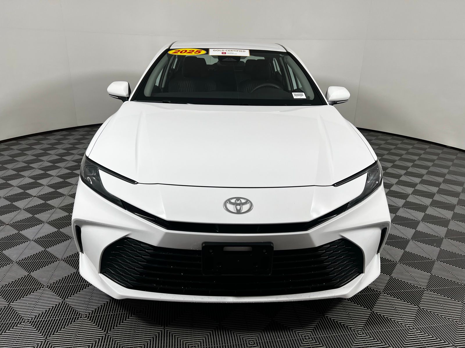 Thumbnail: 2025 Toyota Camry - 2