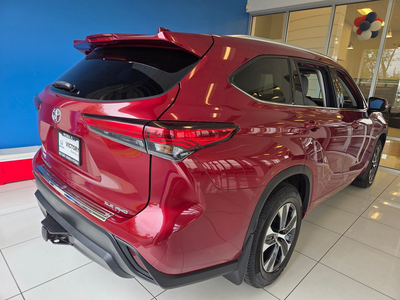 Used 2020 Red Toyota XLE image 6