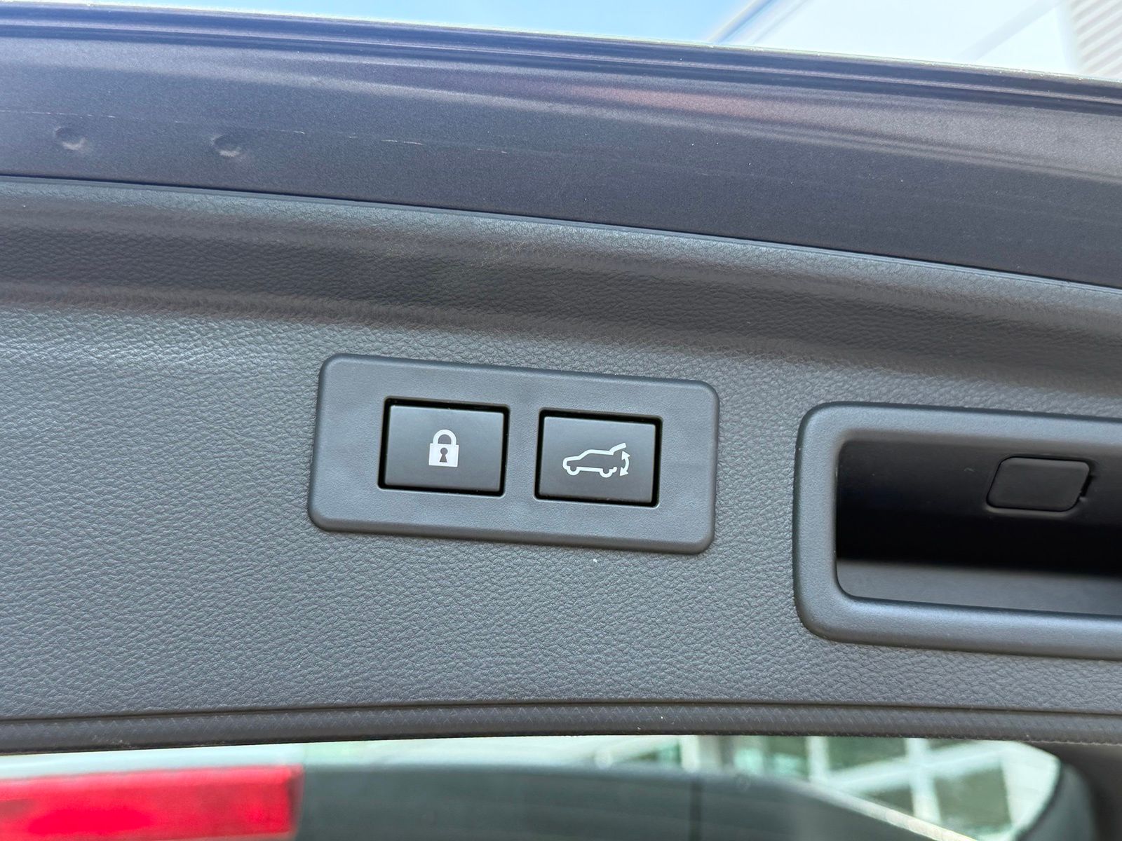 Used 2025 Gray Subaru Wilderness image 23