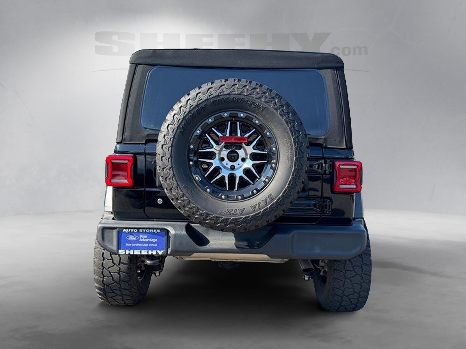 Used 2019 Black Clearcoat Jeep Unlimited Sport S image 13