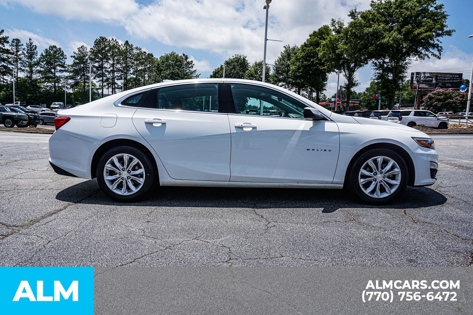 Used 2024 White Chevrolet LT image 11