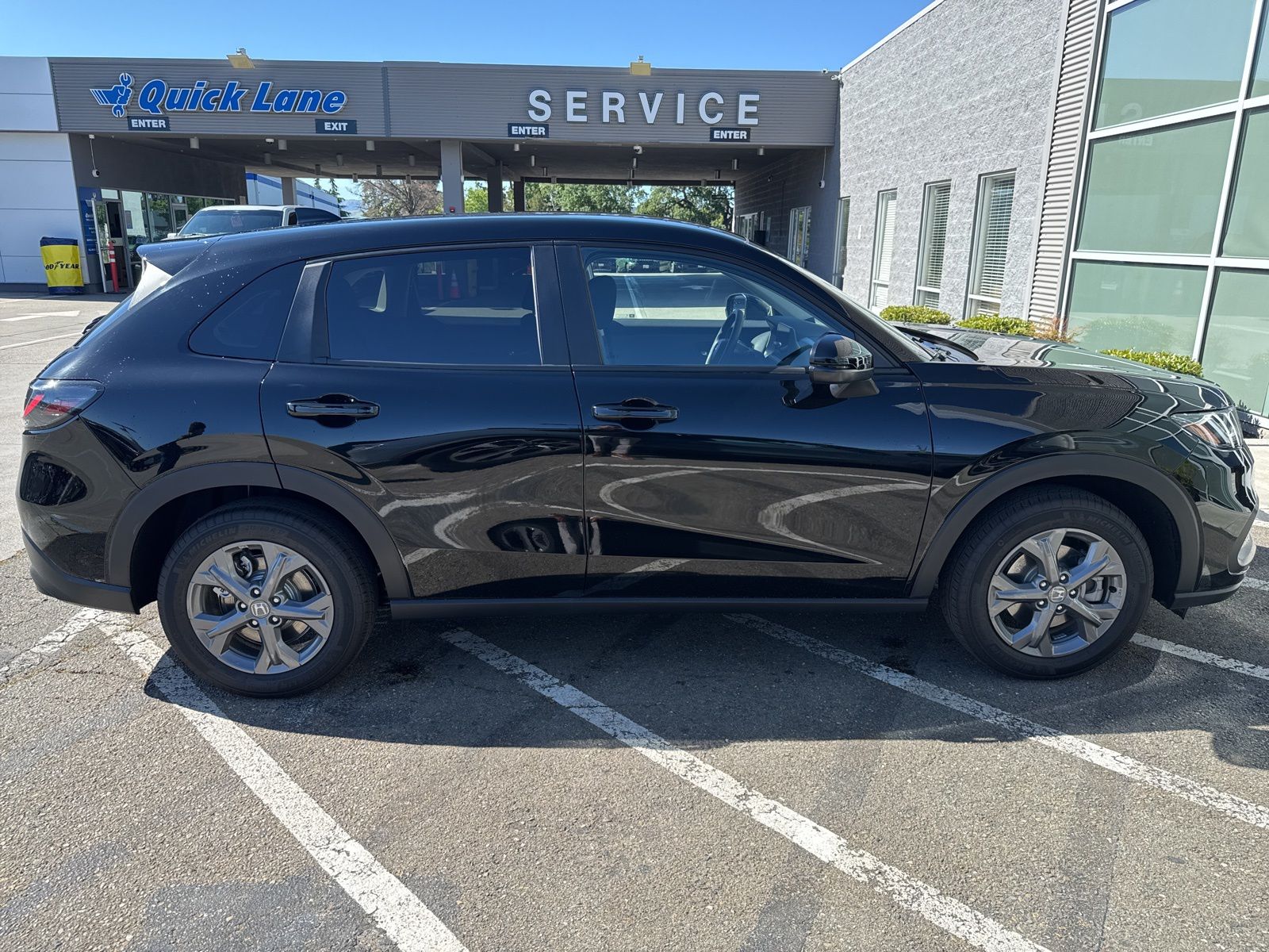 Used 2026  Honda LX image 6