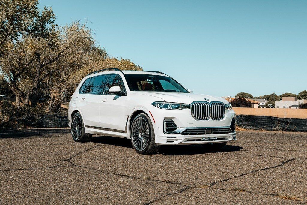 2022 BMW X7 Alpina XB7 AWD