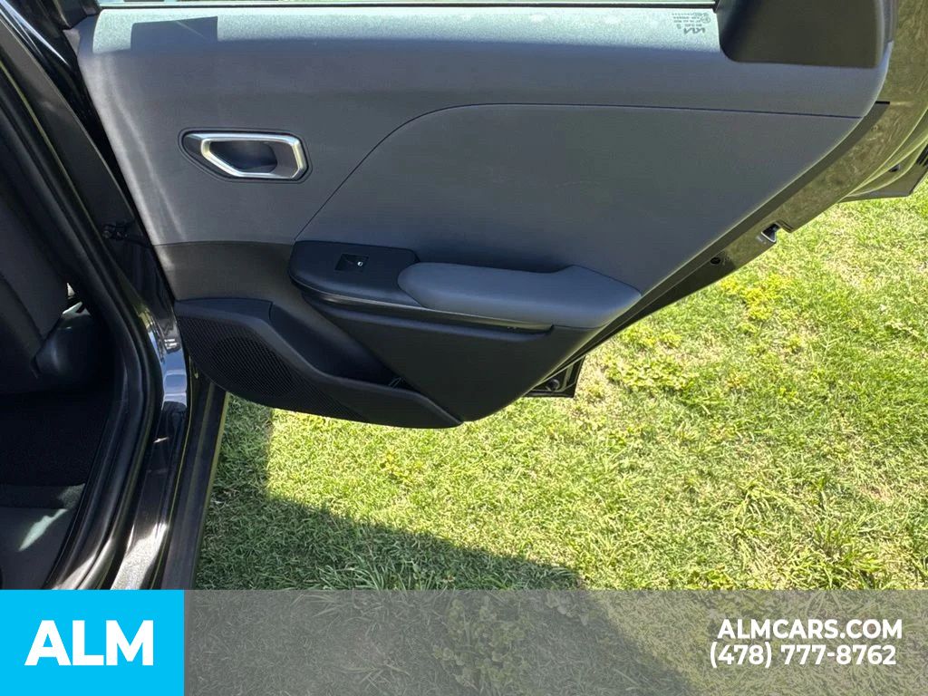 Used 2025 Gray Kia LXS image 19
