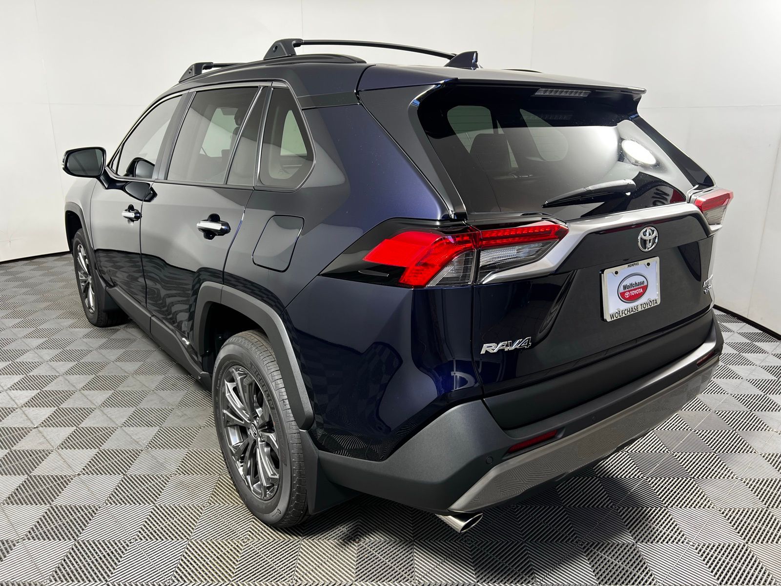 Thumbnail: 2025 Toyota RAV4 - 7