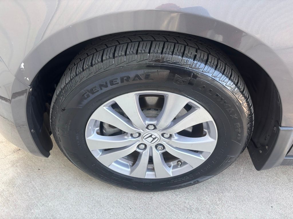Used Car 2016 Honda Odyssey  Se For Sale Under $20,000 In Austin, Texas