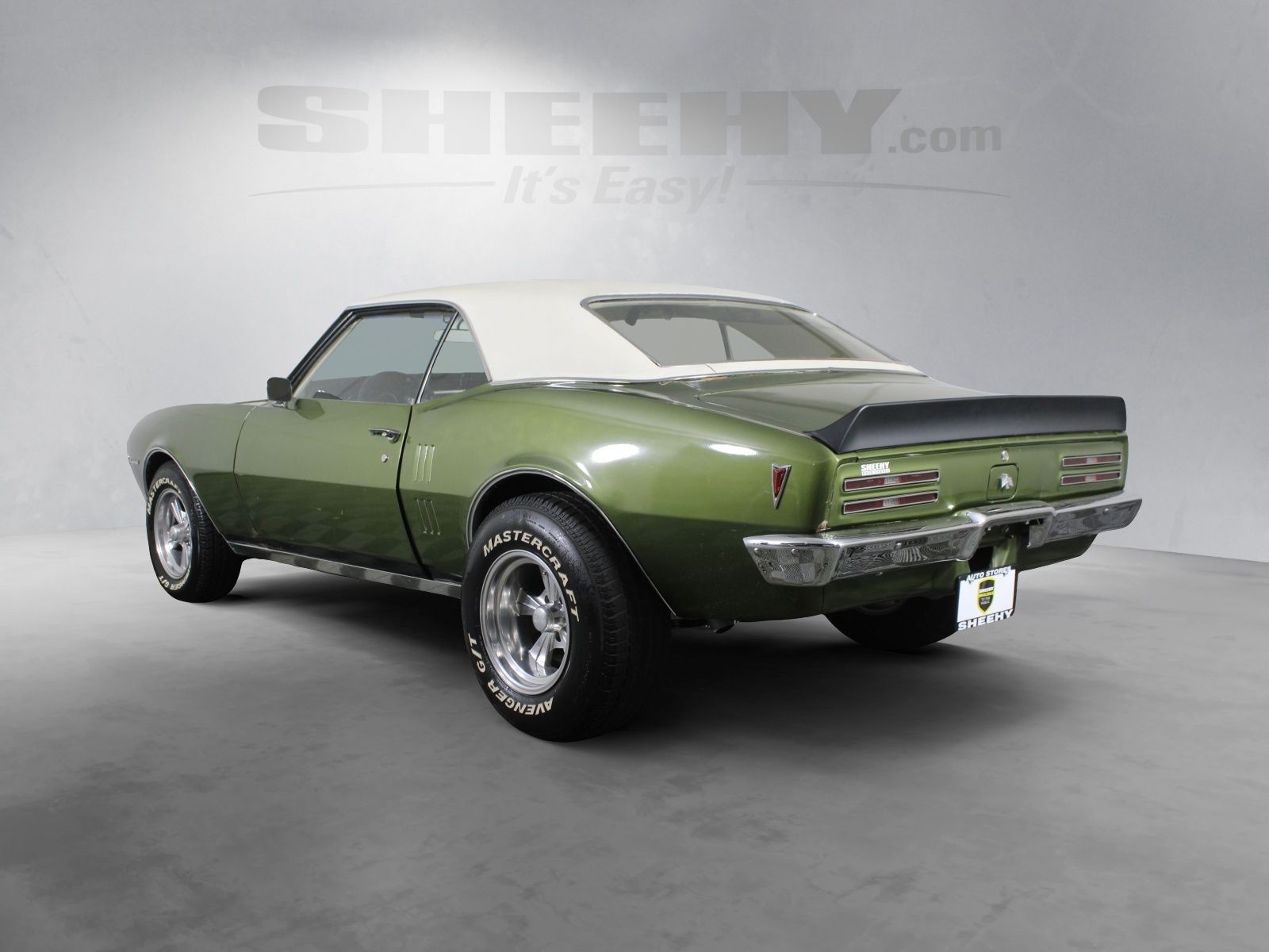 Used 1968 Green Pontiac 350 image 3