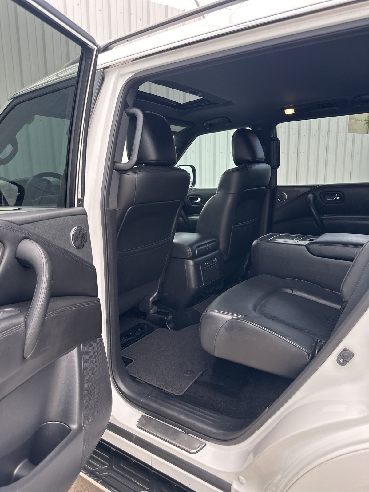 Used Car 2022 Nissan Armada  Sl For Sale Under $30,000 In Austin, Texas