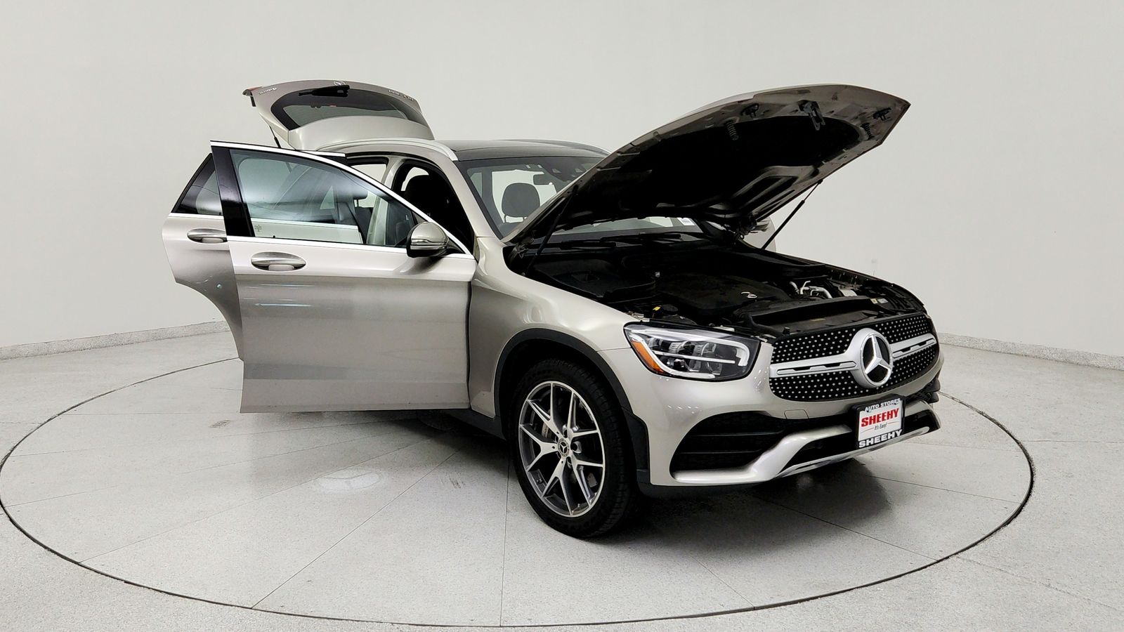 Used 2020  Mercedes-Benz GLC 300 image 11