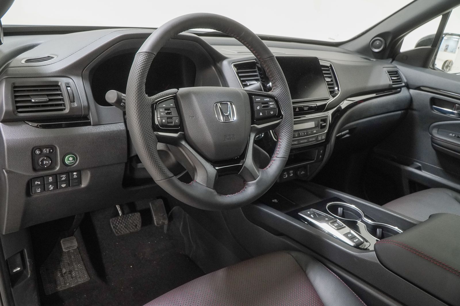 2026 Honda Ridgeline Black Edition - Photo 17