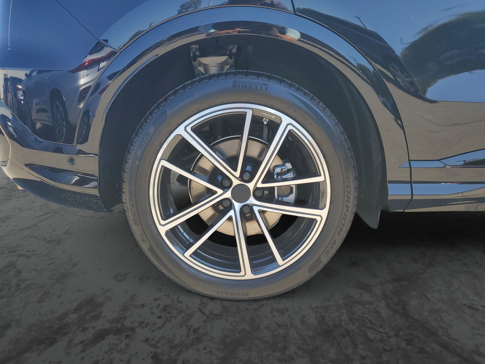 Vehicle photo