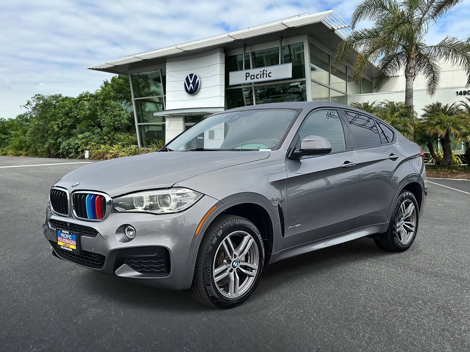Space Gray Metallic 2018 BMW X6 xDrive35i AWD SUV / Crossover All-Wheel Drive 8-Speed Automatic