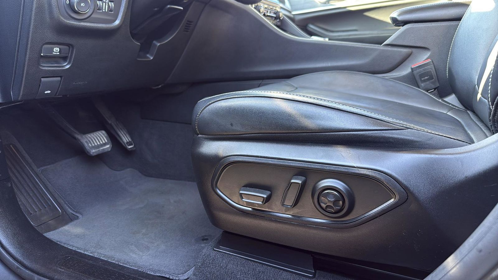 Used Car 2022 Jeep Grand Cherokee L  Limited For Sale Under $35,000 In Austin, Texas