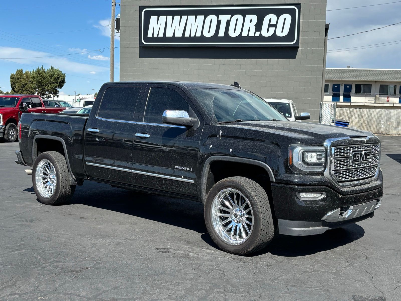 2017 GMC Sierra 4WD Crew Cab Short Box's photo