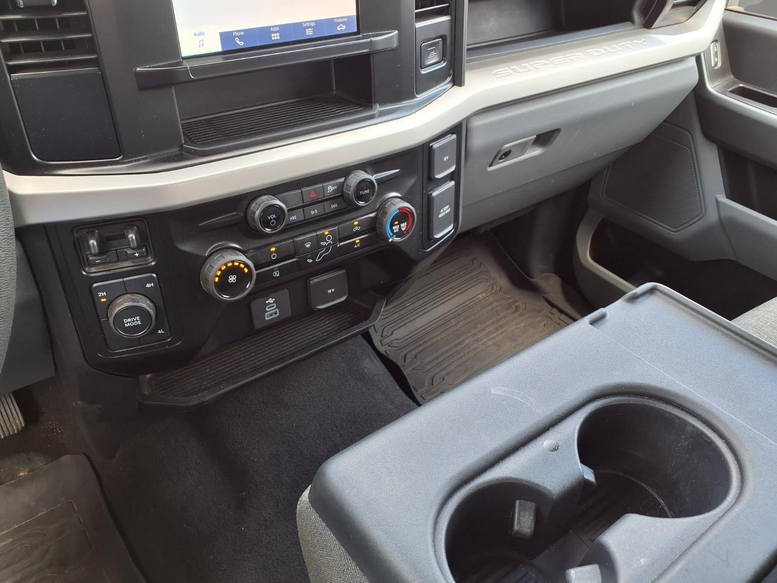 2025 Ford F-250SD XLT Black at EAG Ford Navasota