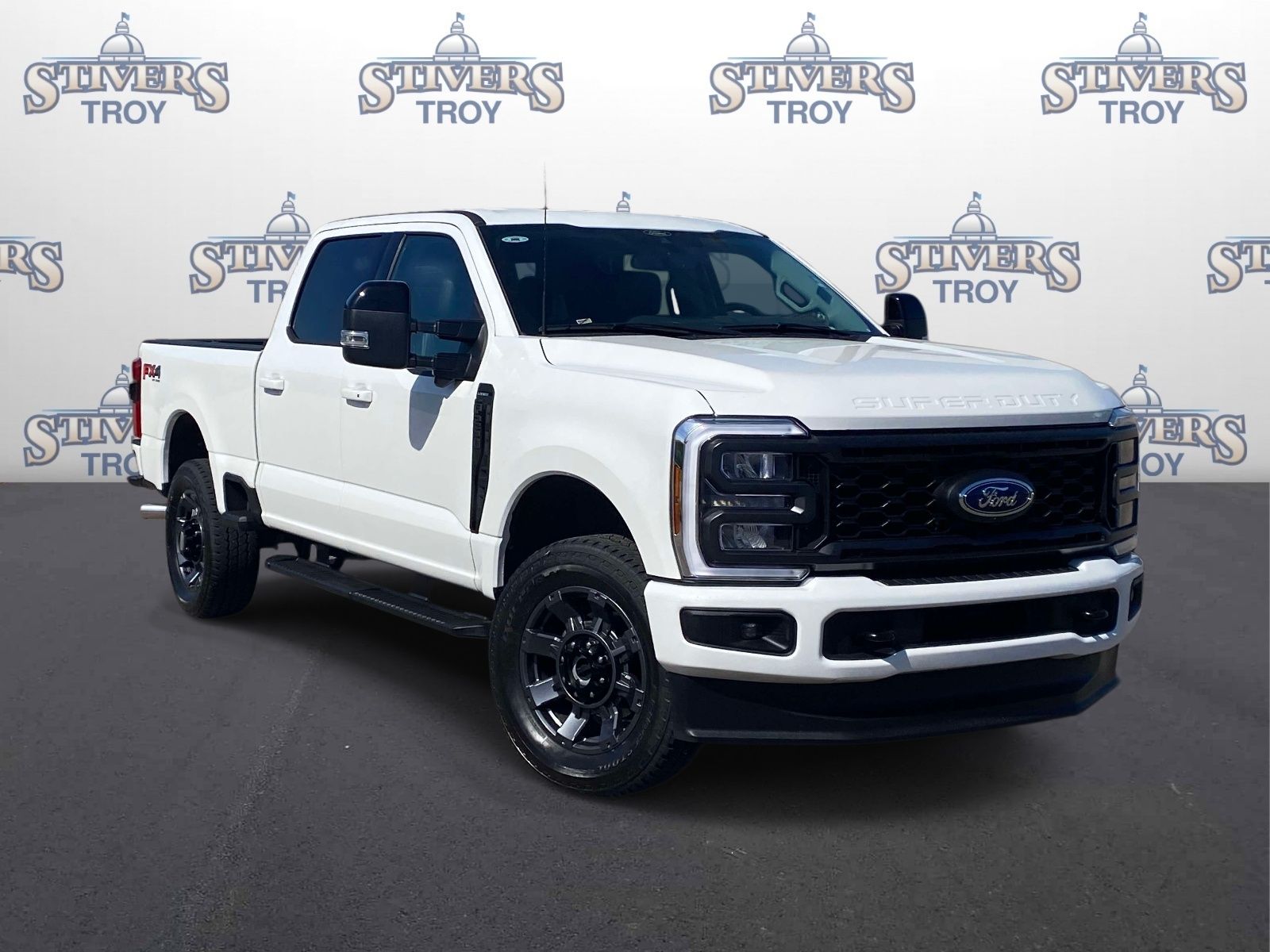 2024 Ford F-250 Super Duty Lariat Crew Cab 4WD