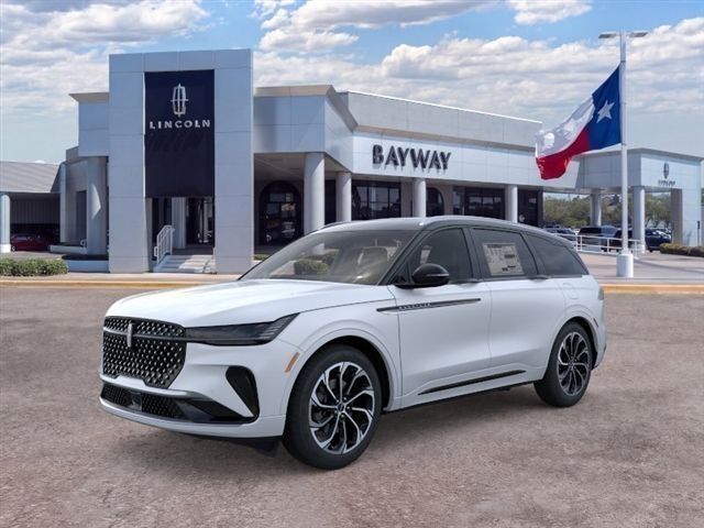 White Platinum Clearcoat Metallic 2026 Lincoln Nautilus SUV / Crossover All-Wheel Drive 8-Speed Automatic