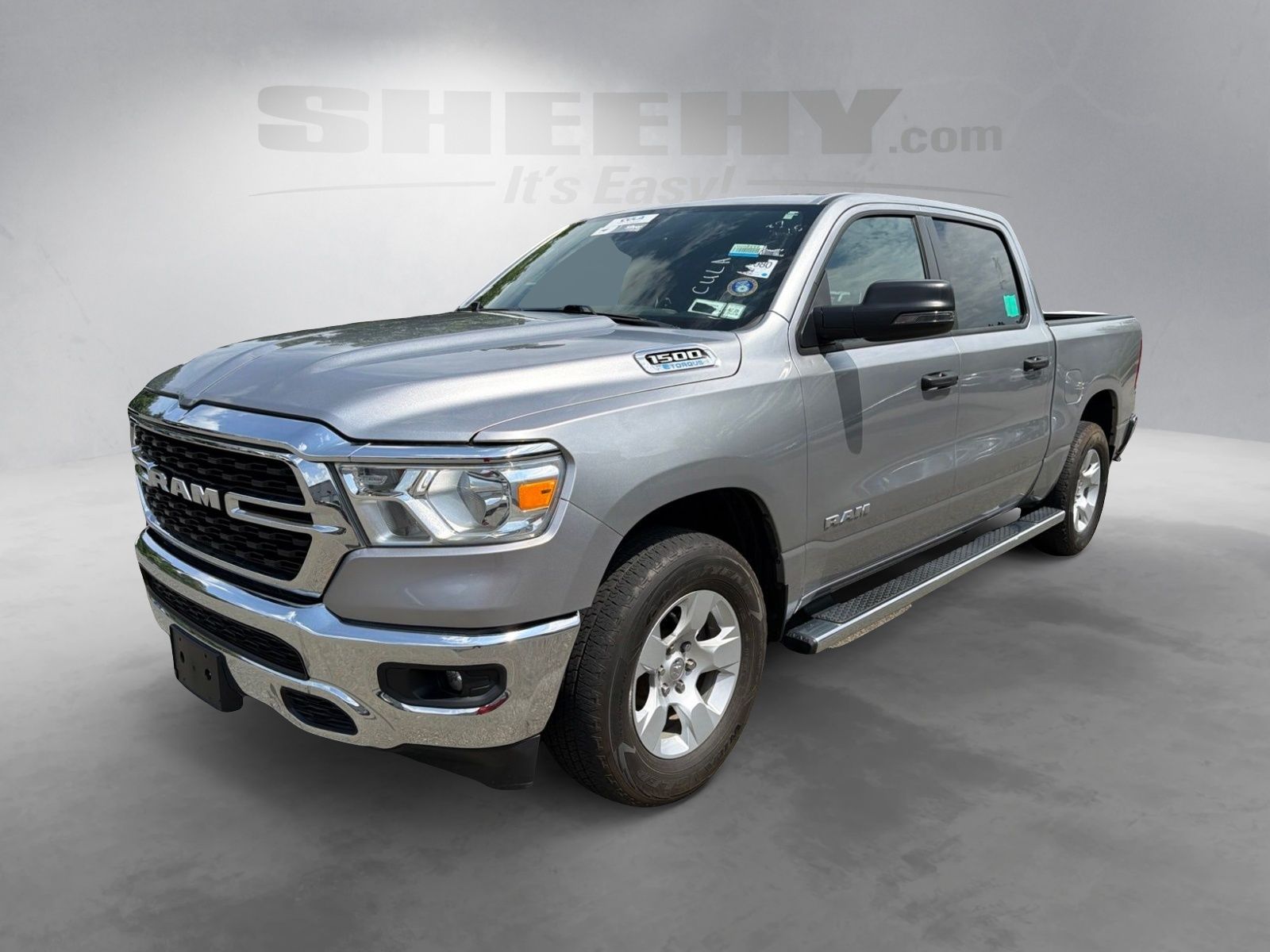 Used 2023 Billet Silver Metallic Ram Big Horn/Lone Star image 16