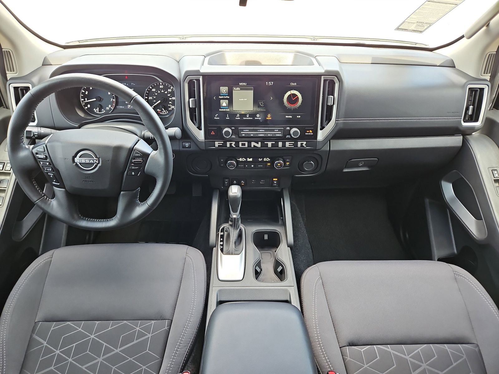 2025 Nissan Frontier SV - 11