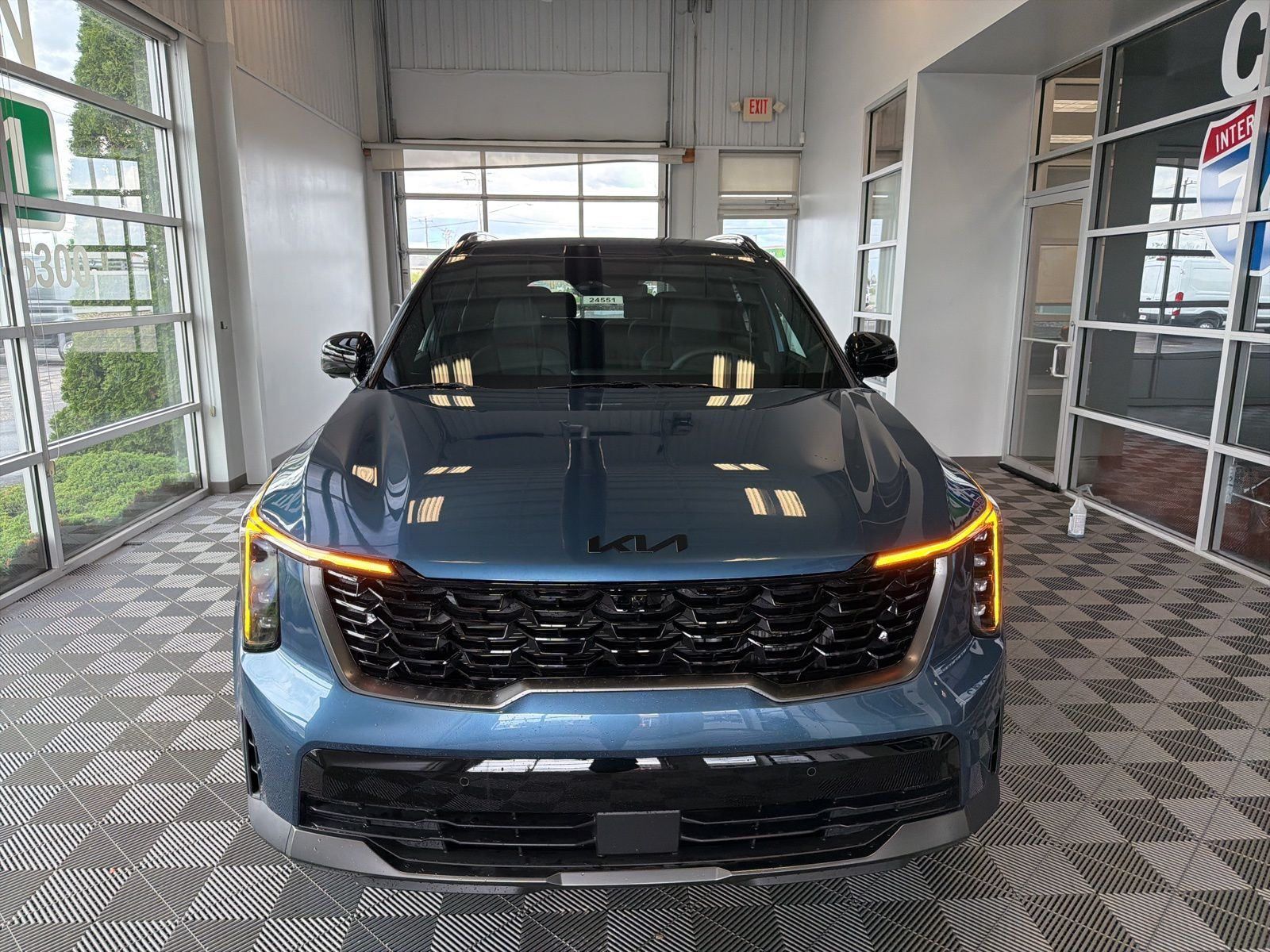 View vehicle photo 2