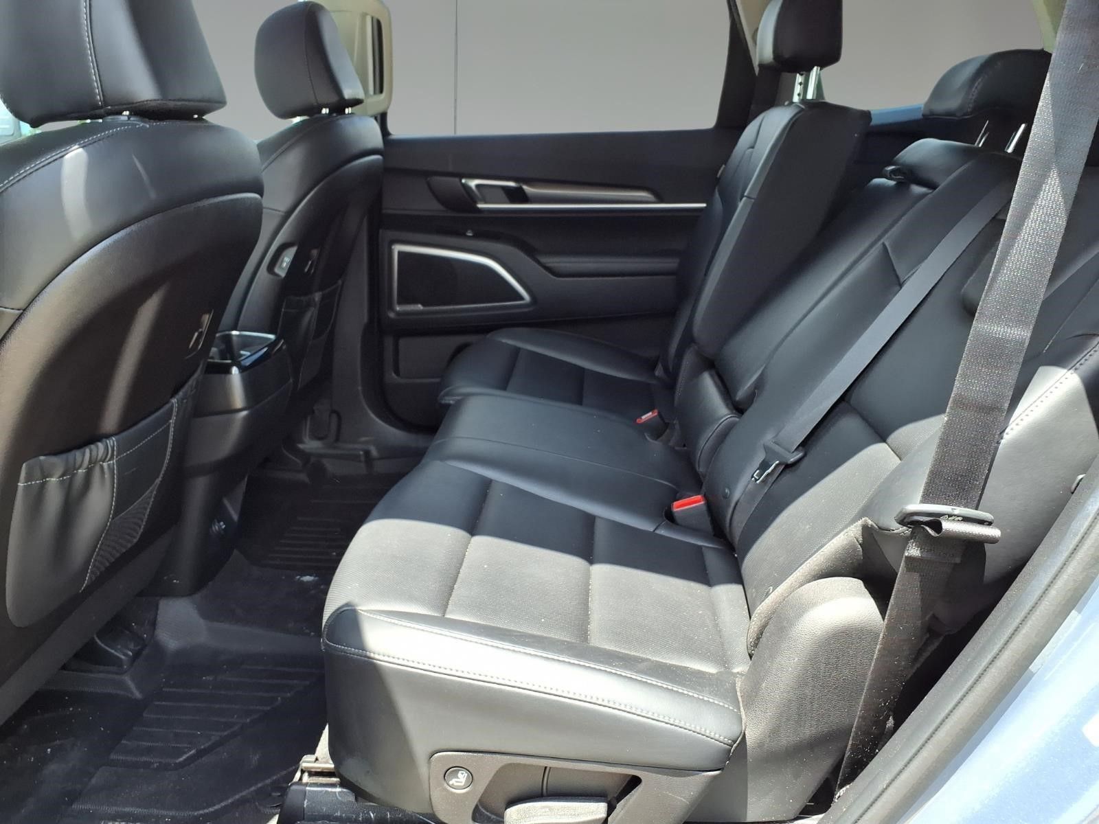 2024 Kia Telluride LX Silver at Shottenkirk Kia Fort Bend