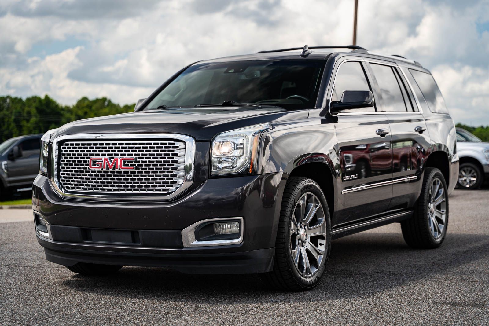 Used 2017 GMC Yukon SUV