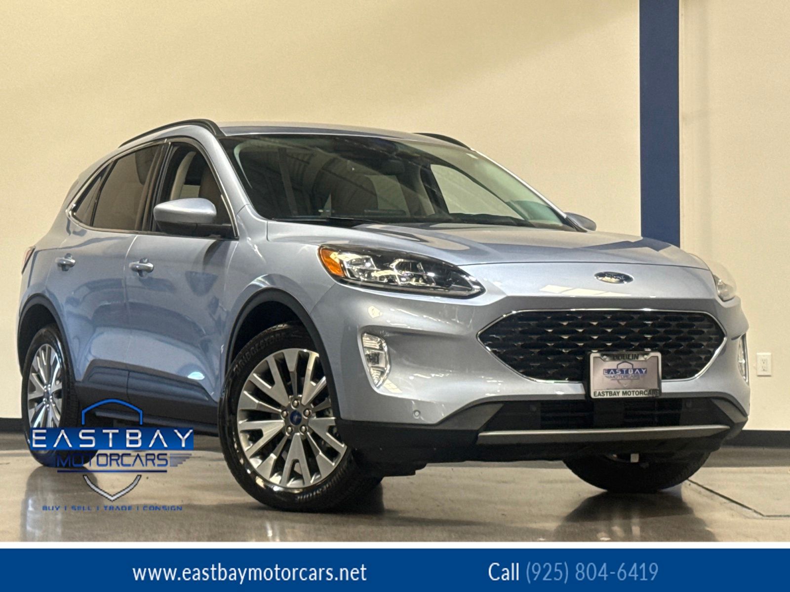 Blue Silver Metallic 2022 Ford Escape SUV / Crossover All-Wheel Drive 8-Speed Automatic