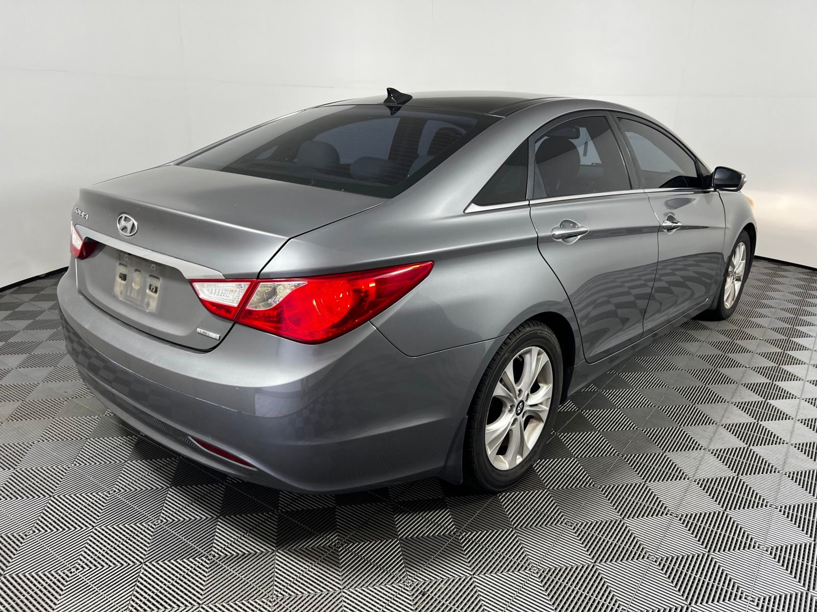 Thumbnail: 2013 Hyundai Sonata - 5