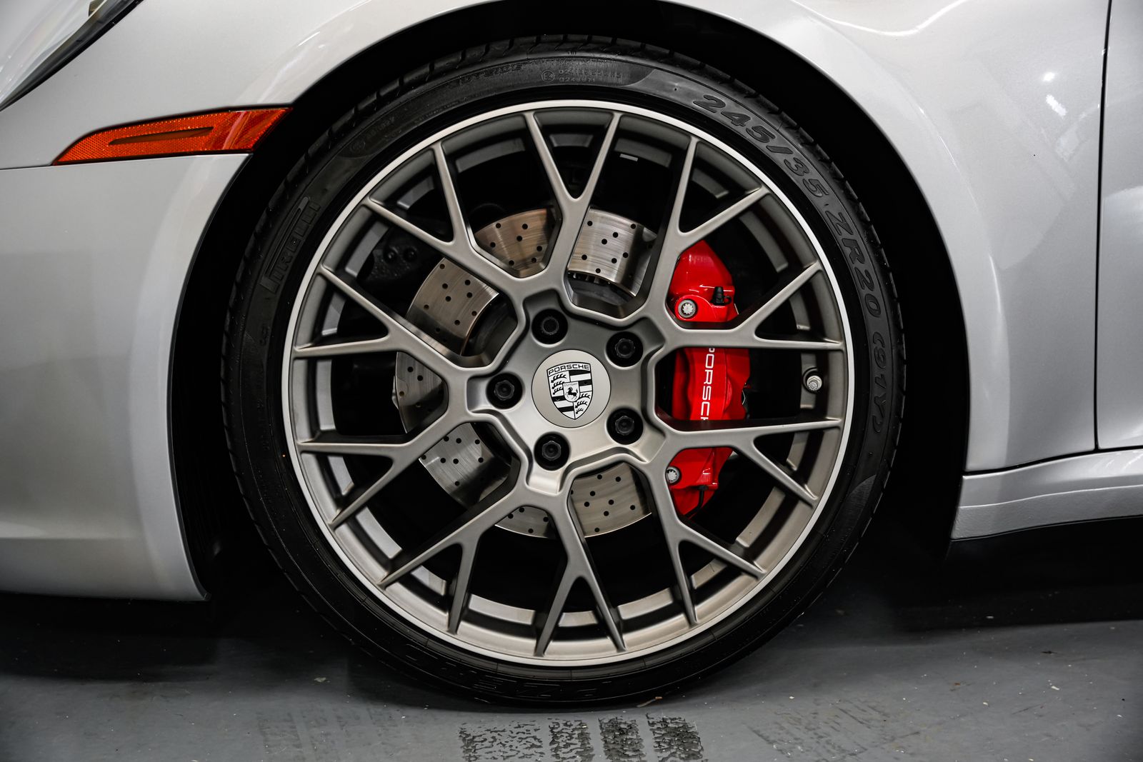 2021 Porsche 911 Carrera 4S — photo 47