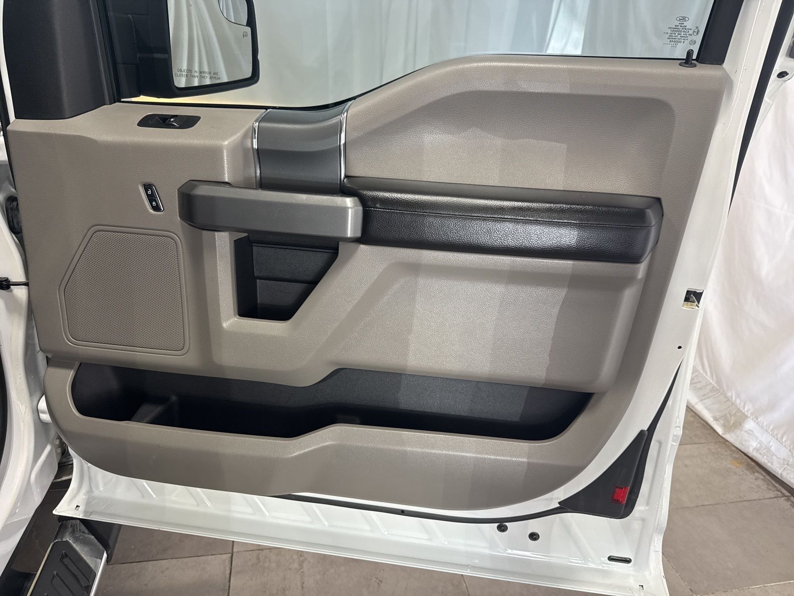 Used Car 2017 Ford F-150  Xlt For Sale Under $20,000 In Austin, Texas