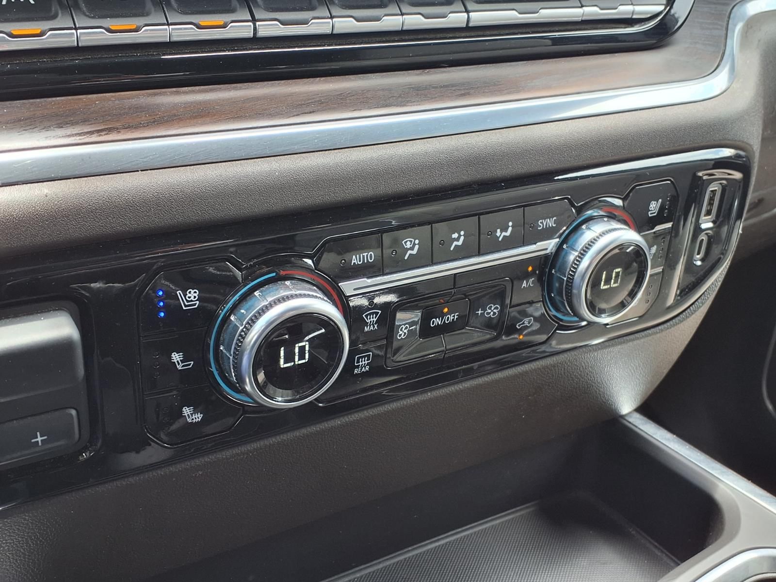 2022 GMC Sierra 1500 SLT Blue at North Houston Mitsubishi
