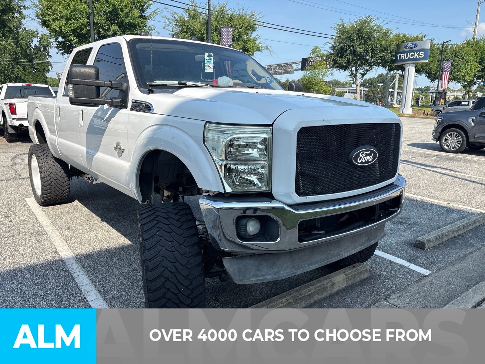 Used 2014 White Ford Lariat image 2