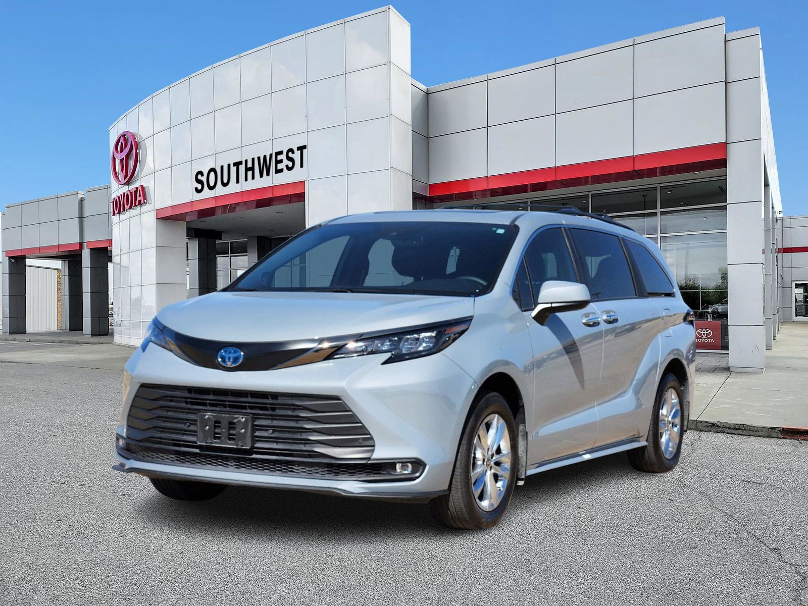 2023 Toyota Sienna XSE 2