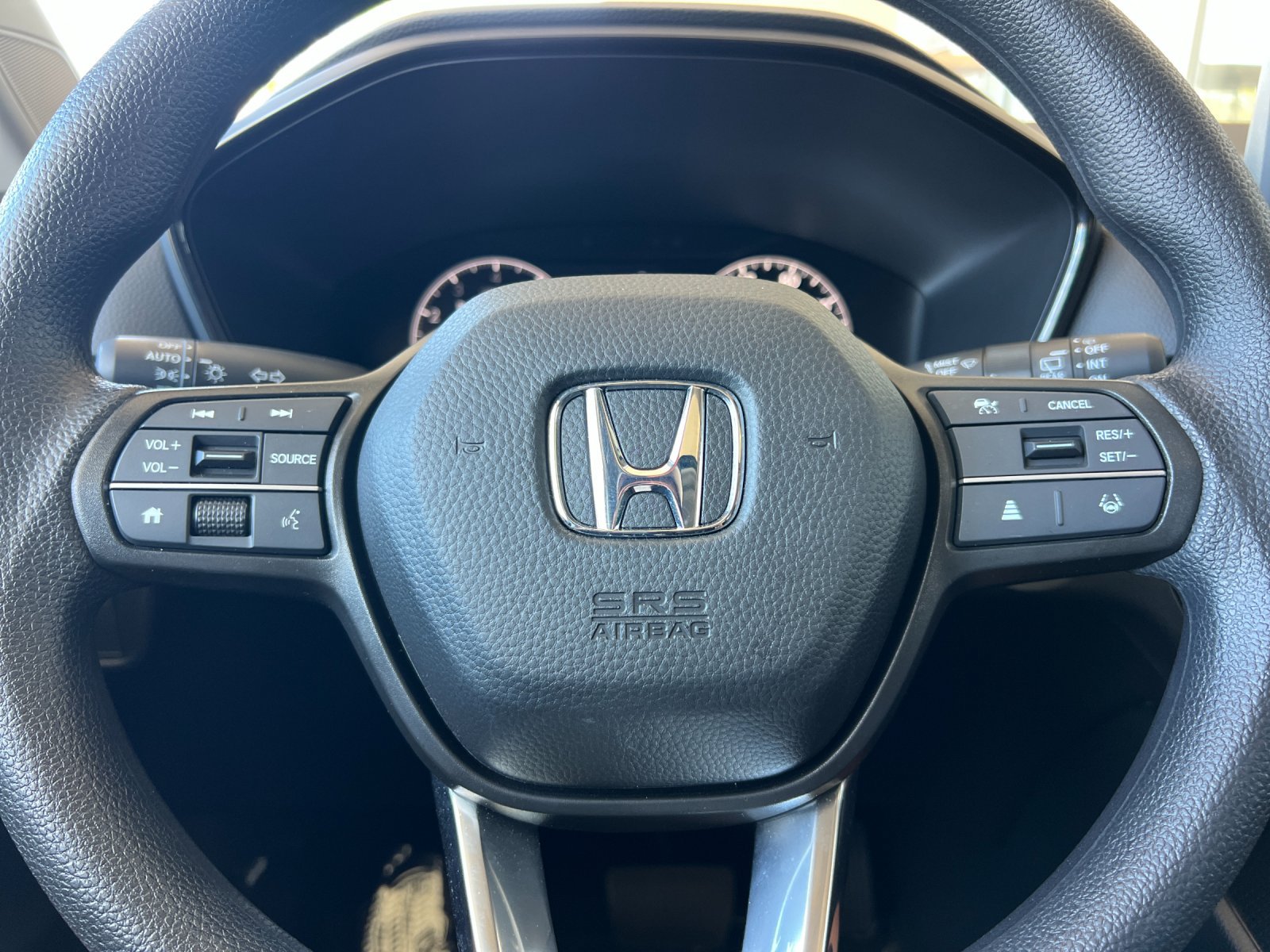 2025 Honda CR-V EX — full photo 23 of 28