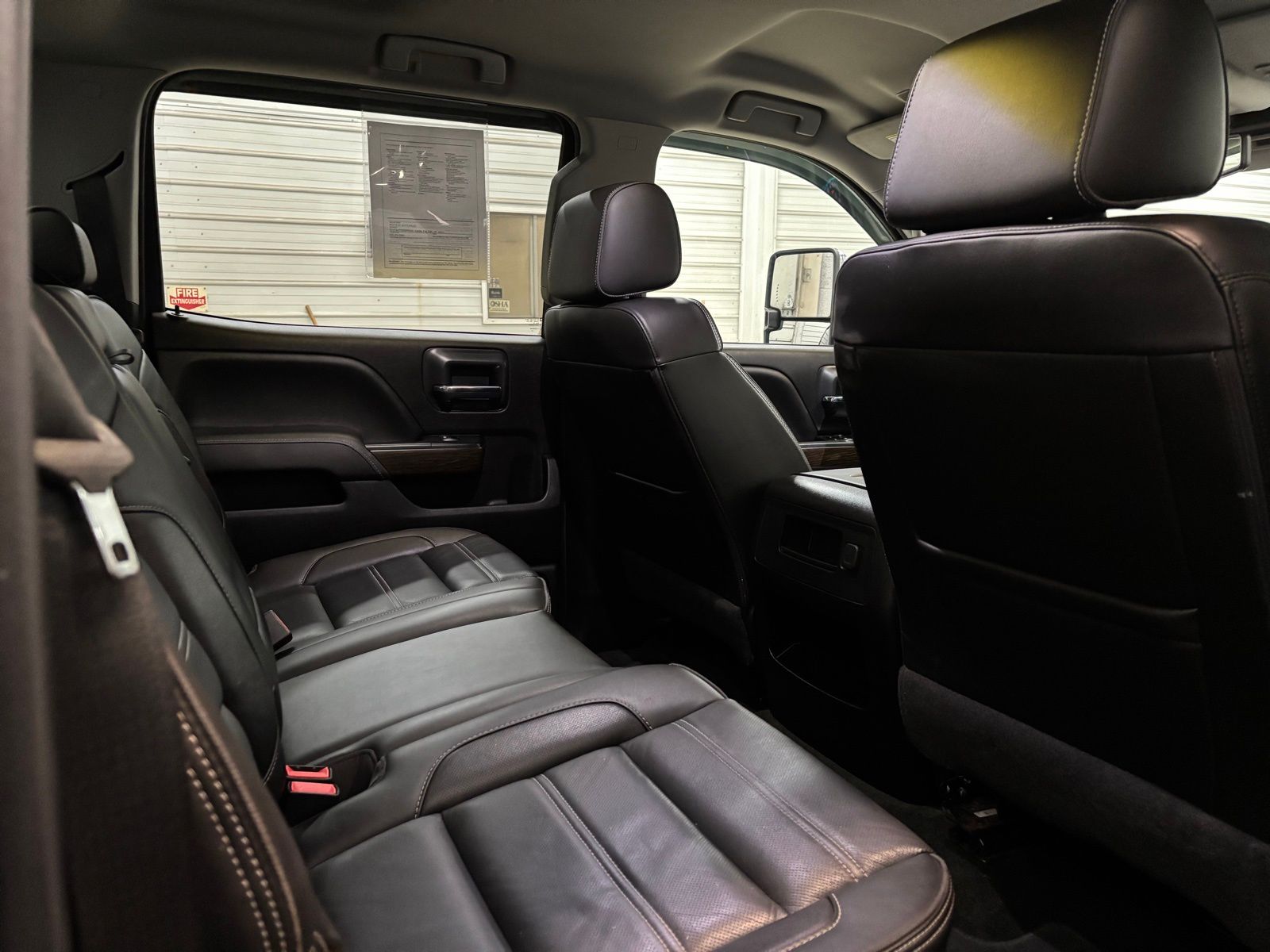 2018 GMC Sierra 3500 Denali HD Denali - Photo 31