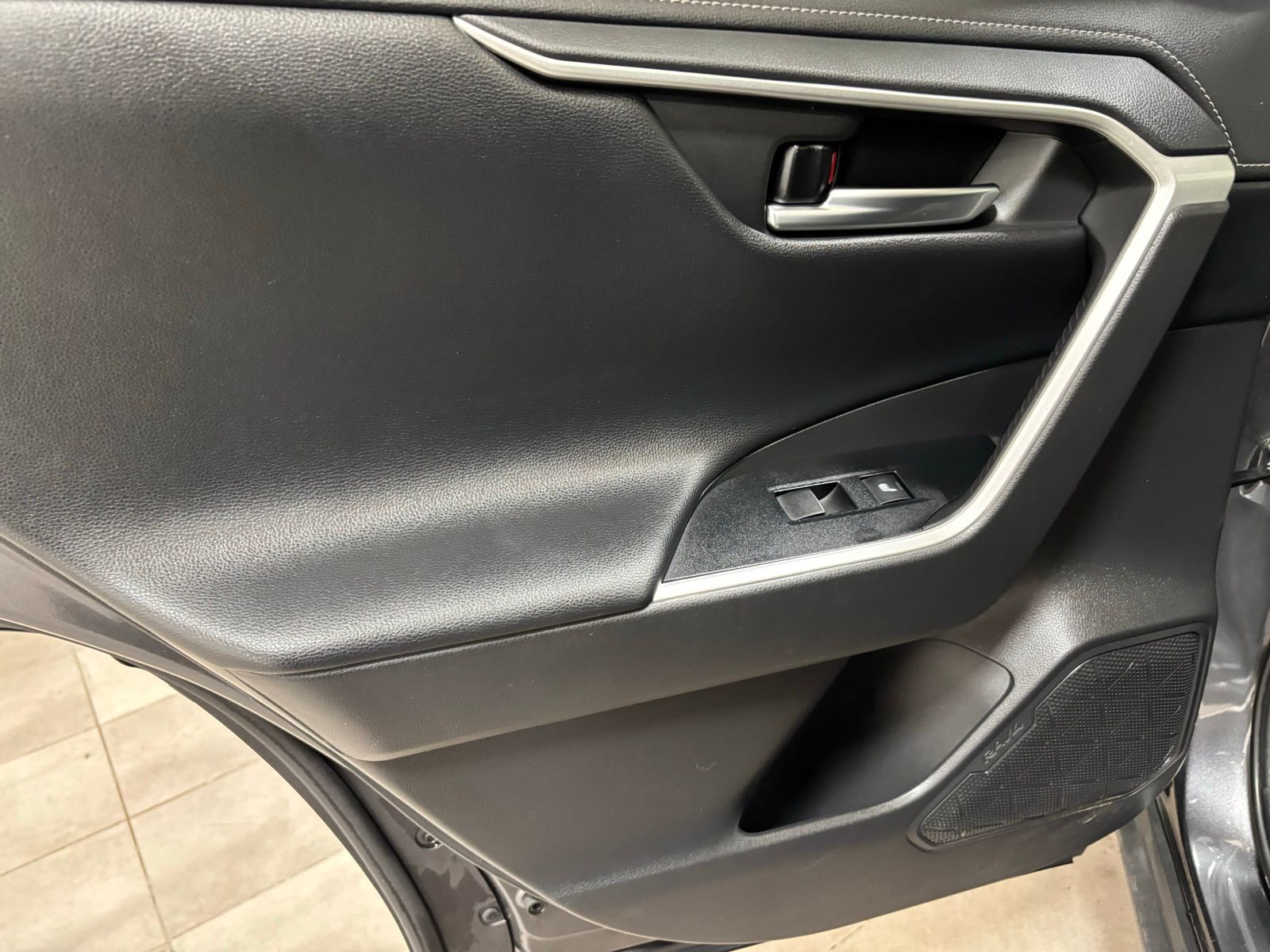 Used Car 2020 Toyota Rav4 Hybrid  Limited For Sale Under $25,000 In Austin, Texas