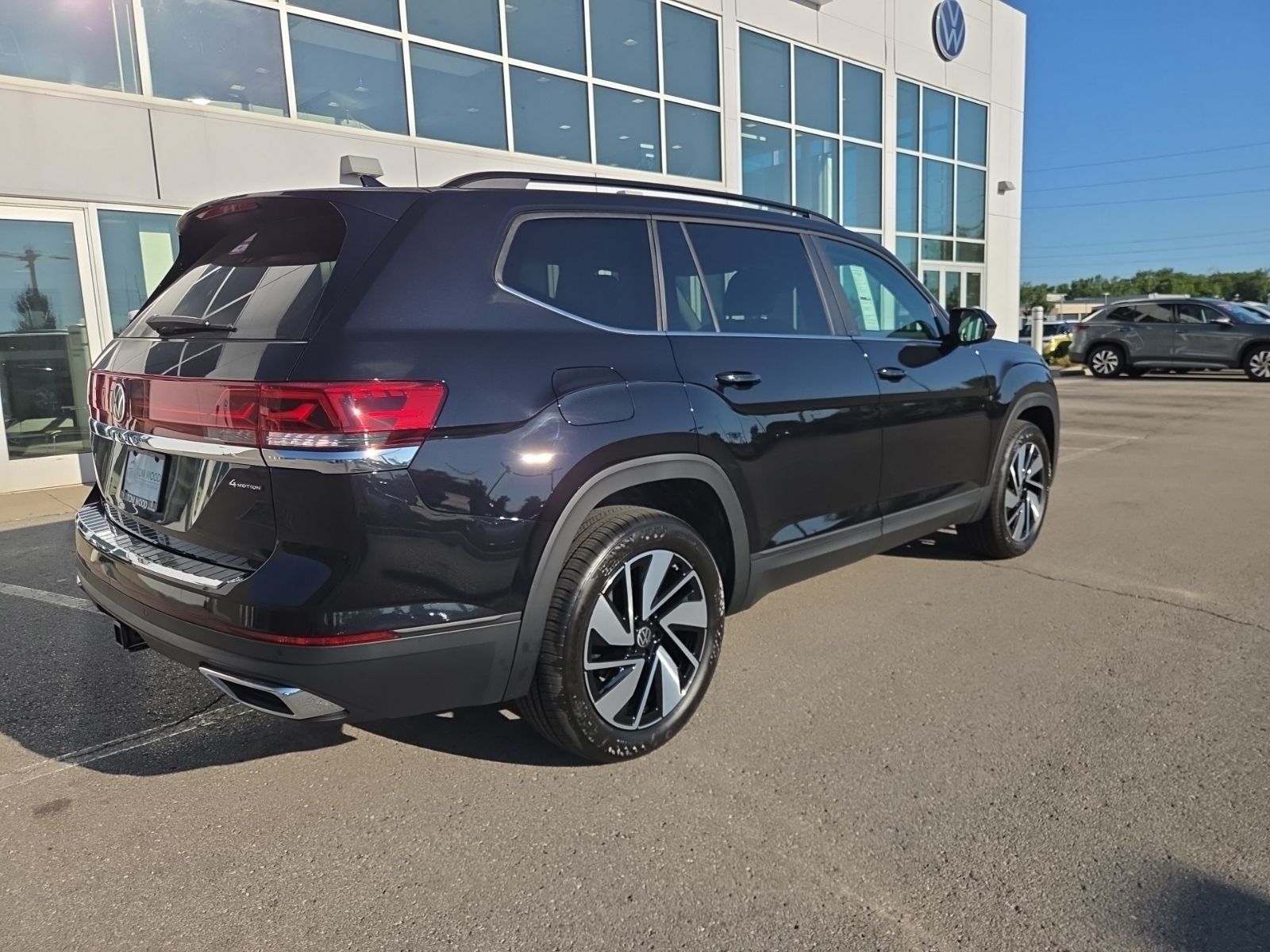 new 2026 Volkswagen Atlas car, priced at $46,399