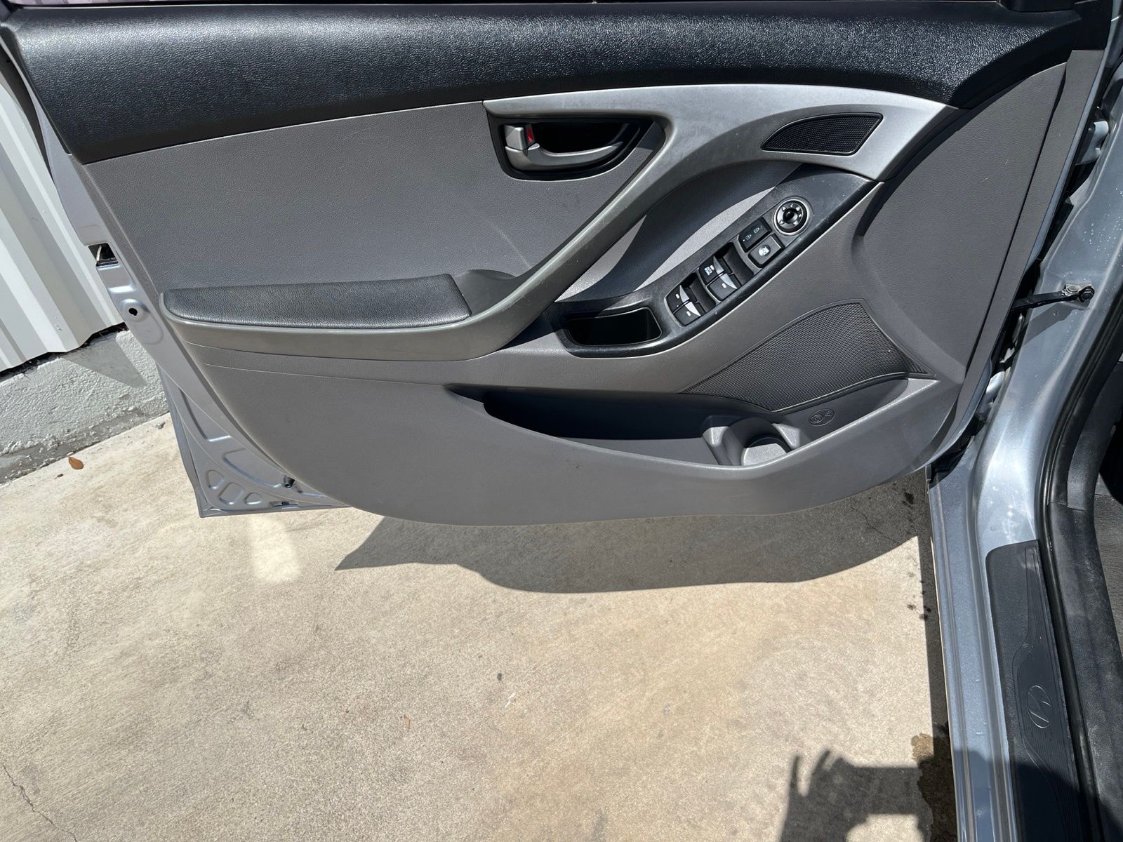 Used Car 2016 Hyundai Elantra  Se For Sale Under $10,000 In Austin, Texas