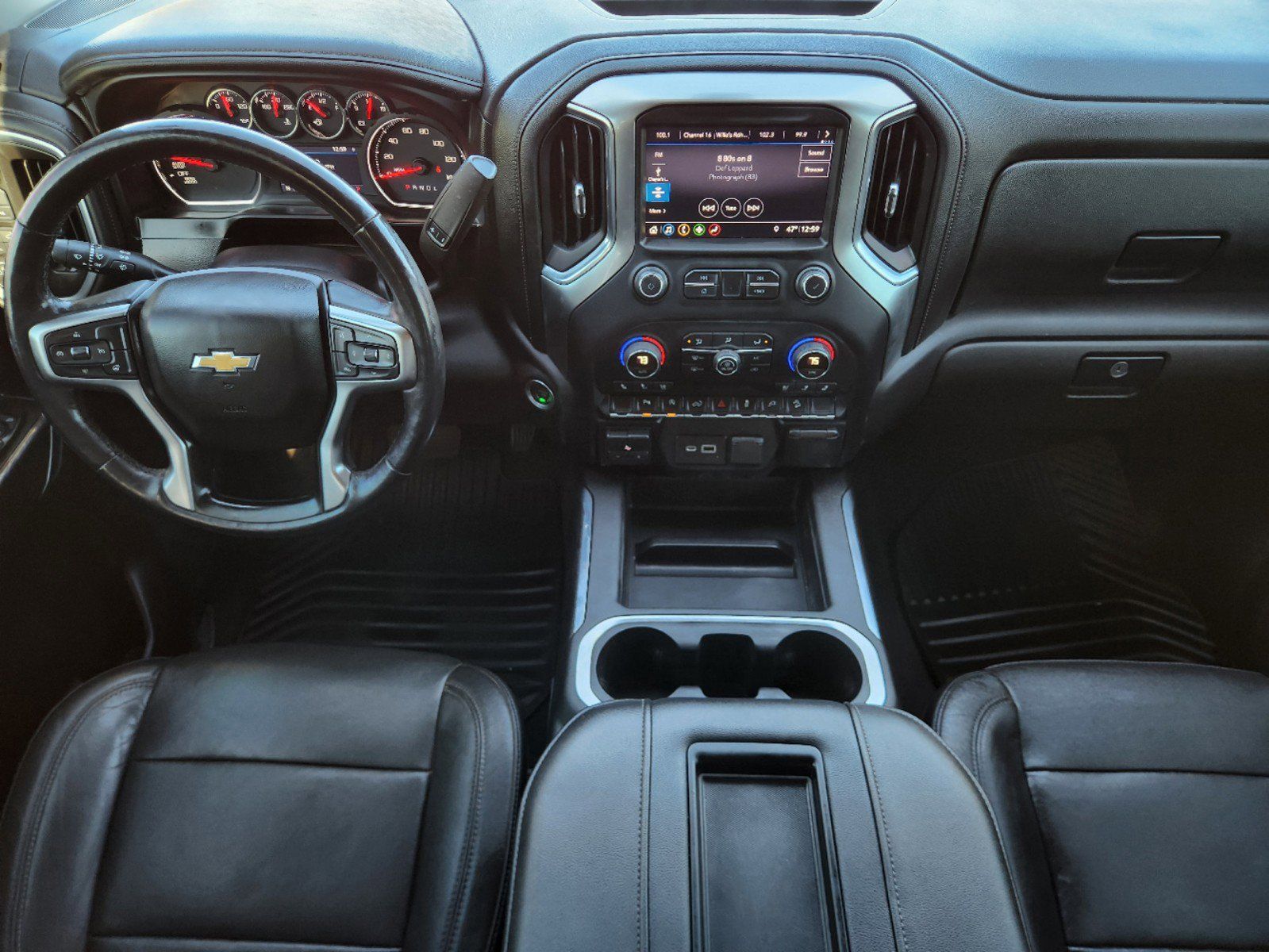 2019 Chevrolet Silverado 1500 LTZ 32