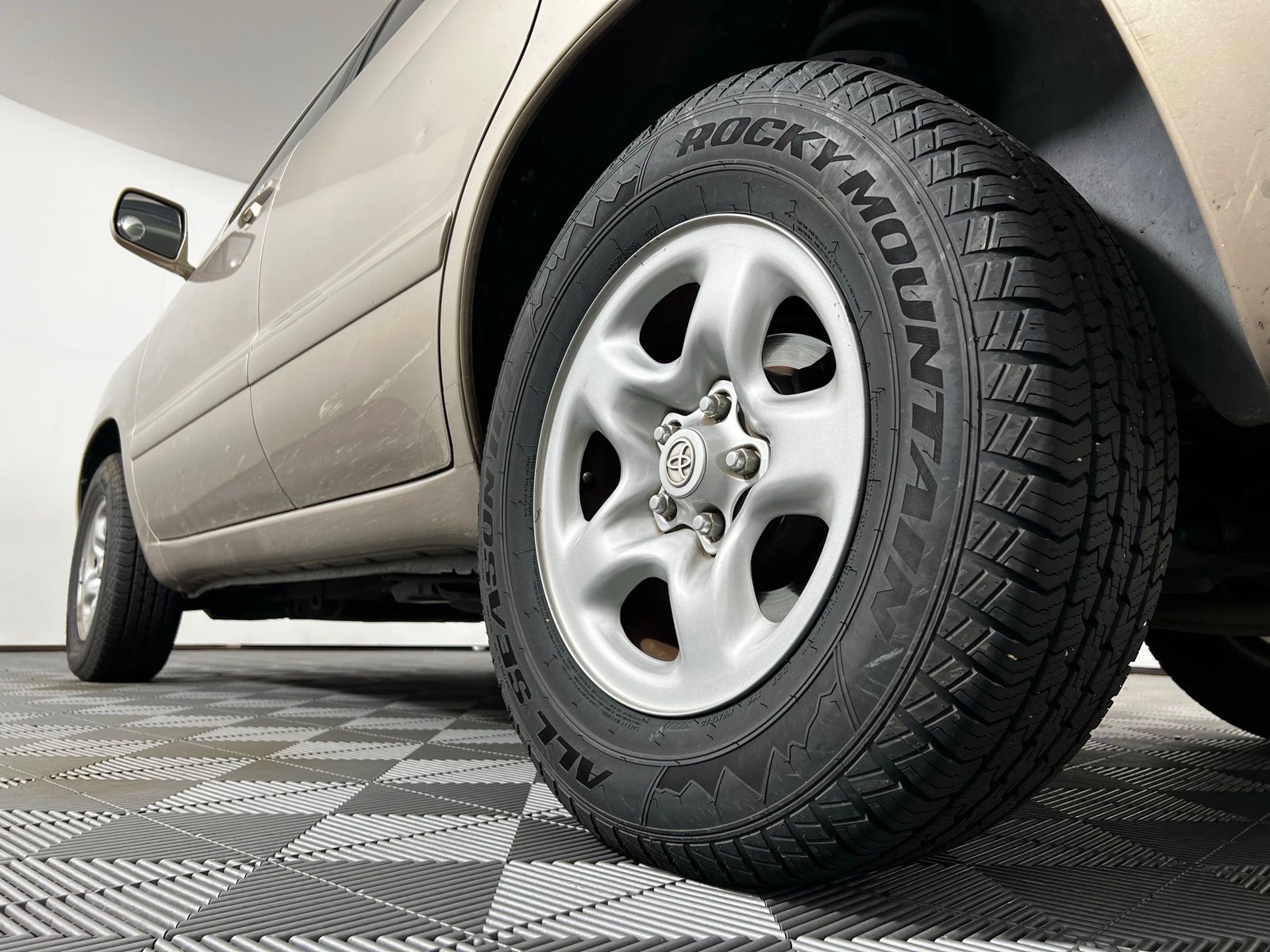 Thumbnail: 2006 Toyota Highlander - 9