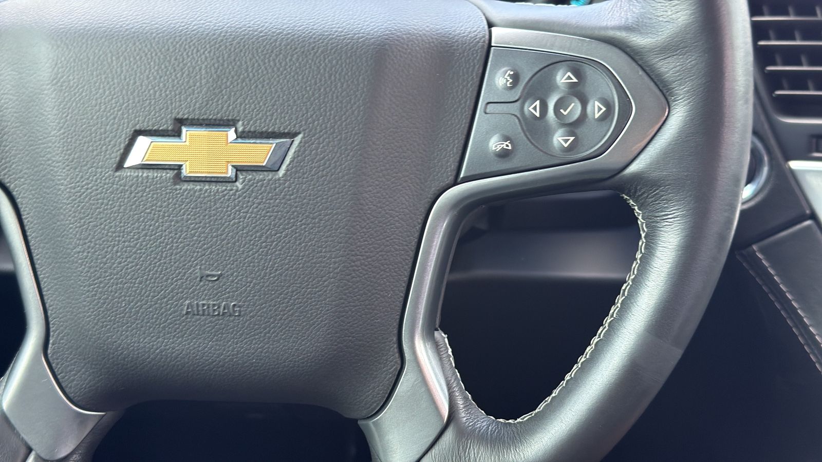 Used 2017 Silver Chevrolet Premier image 15