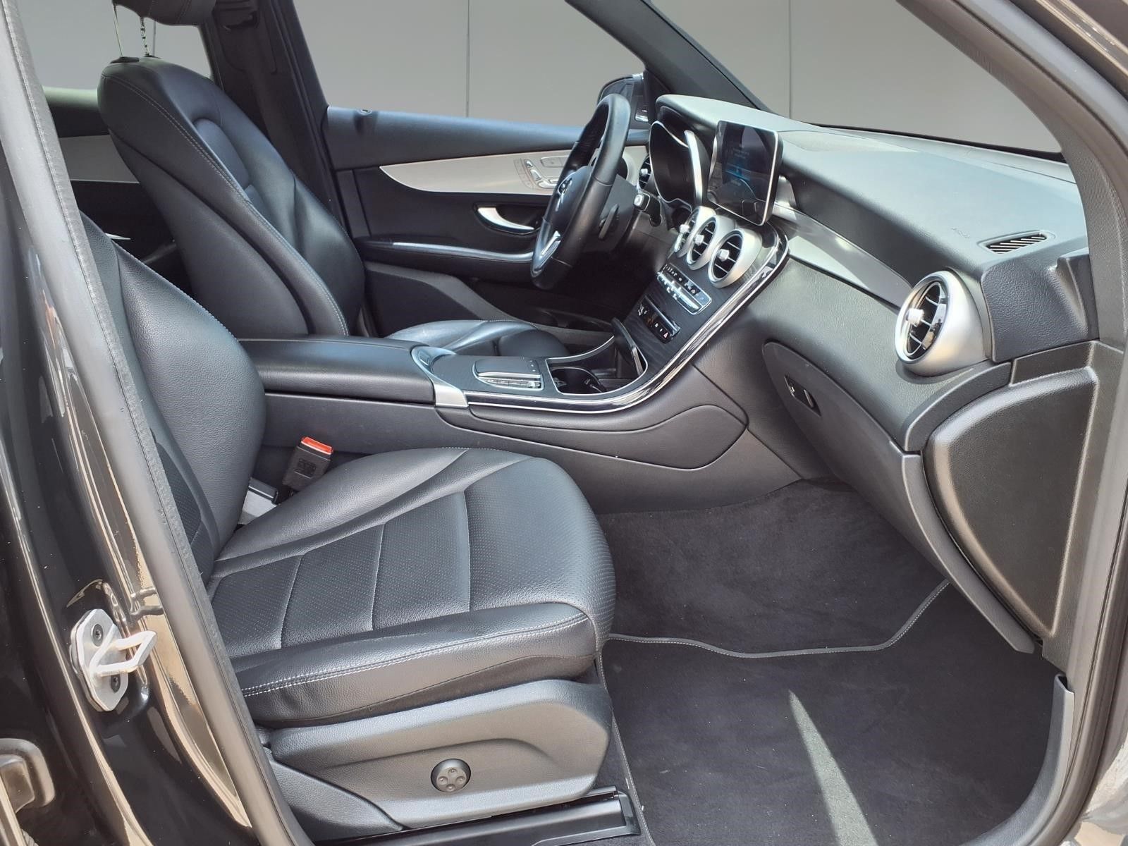 2021 Mercedes-Benz GLC GLC 300  at Gullo Toyota