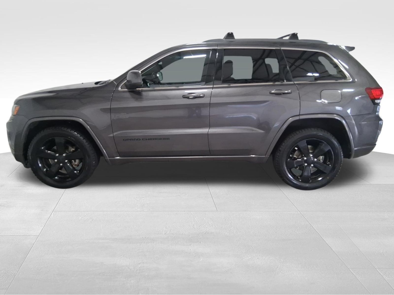 Used Car 2015 Jeep Grand Cherokee  Altitude For Sale Under $15,000 In Austin, Texas