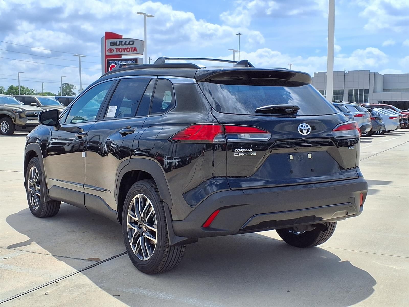 2026 Toyota Corolla Cross XLE - 1