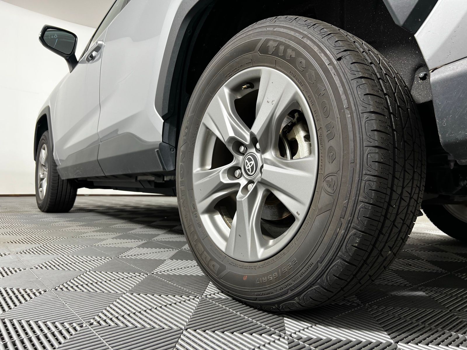 Thumbnail: 2024 Toyota RAV4 - 9